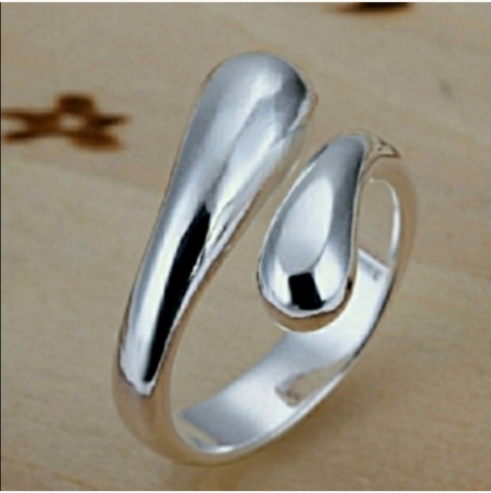 ❤️SALE 925 Sterling Silver Waterdrop Jewelry Set Bracelet Necklace Earrings Ring - Picture 2 of 7